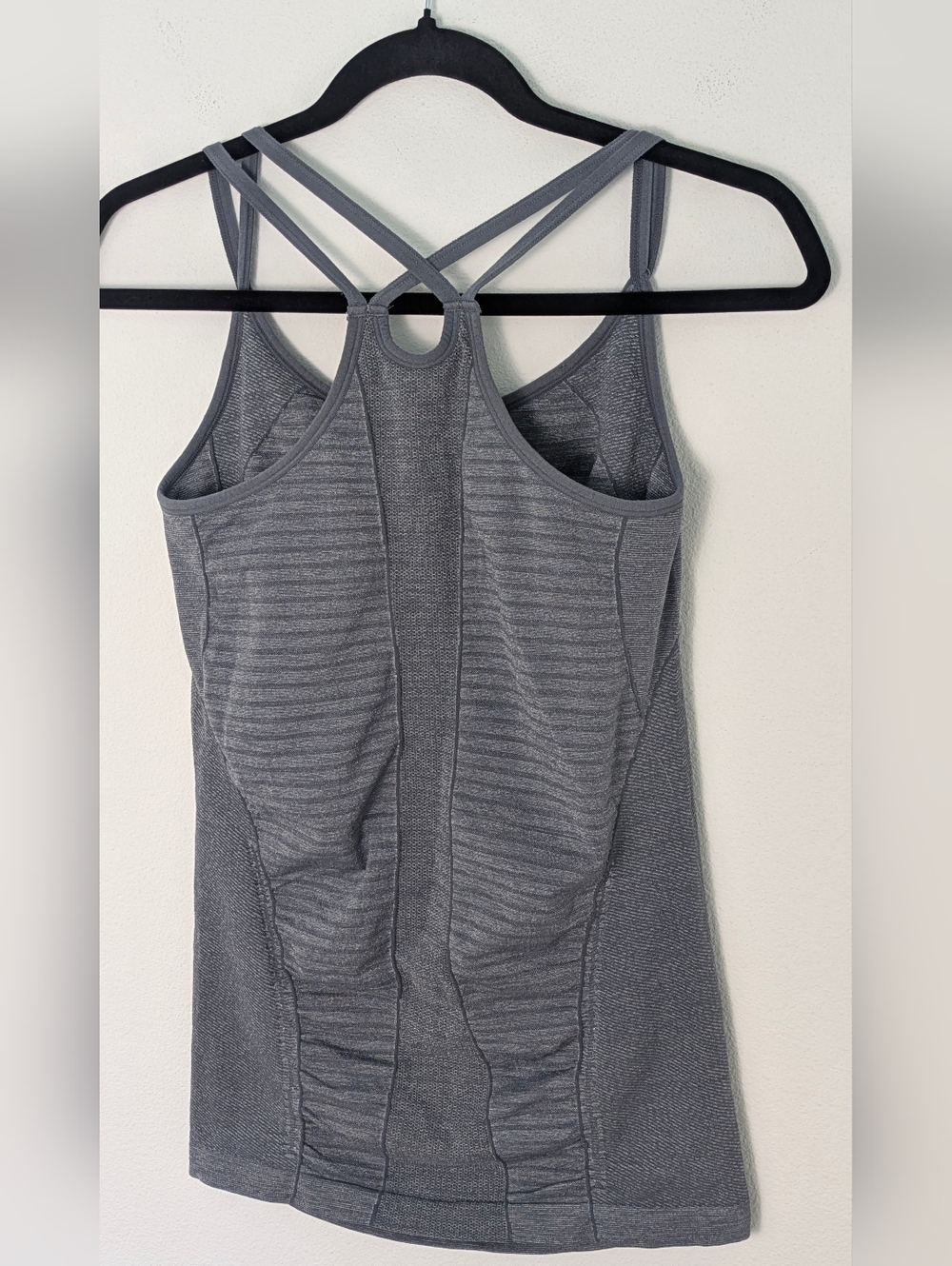 Zella Grey Dry-Fit Spaghetti Strap Runners Tank Top Size L Race Back Gym Yoga - Picture 5 of 10